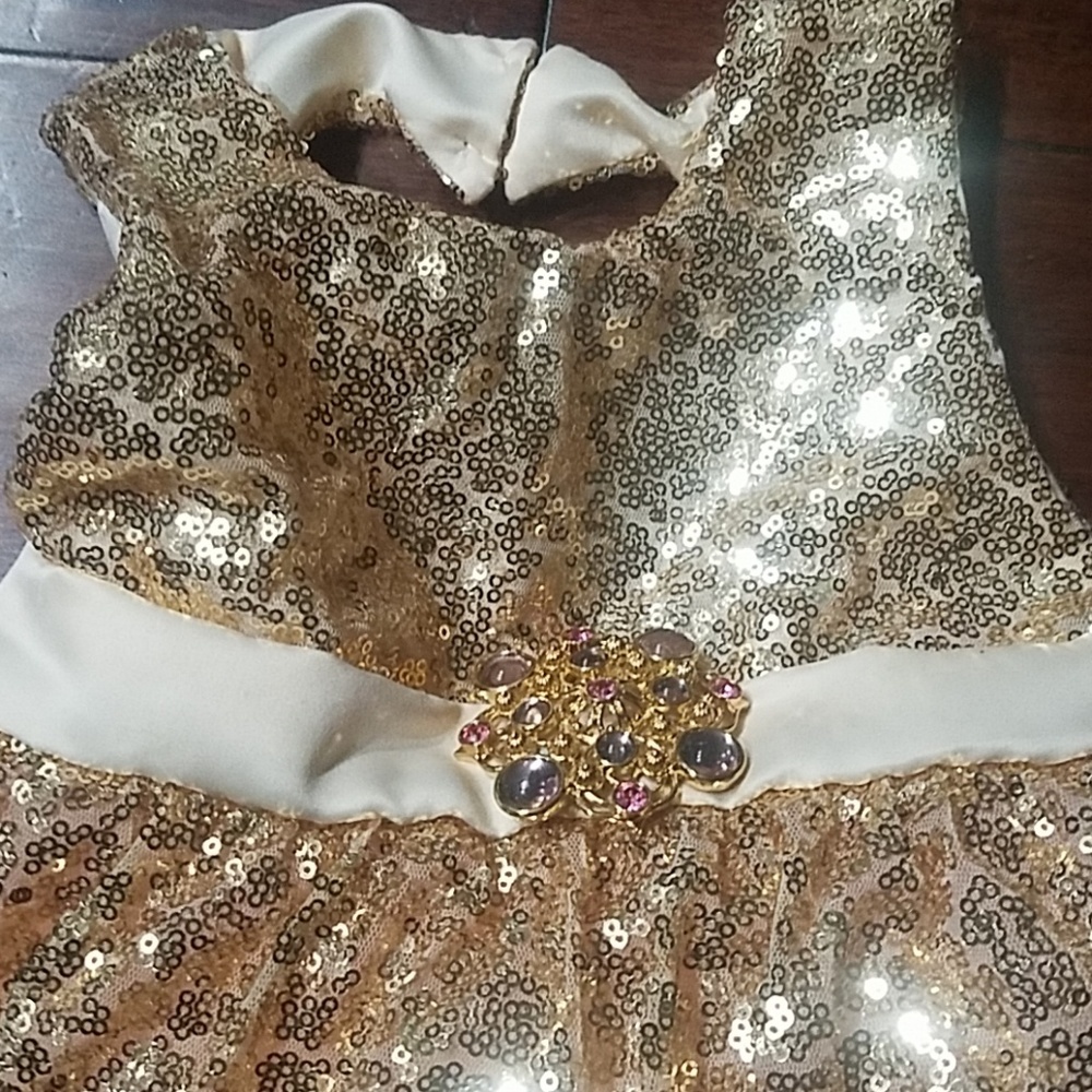 Dress - Picture 3 of 3